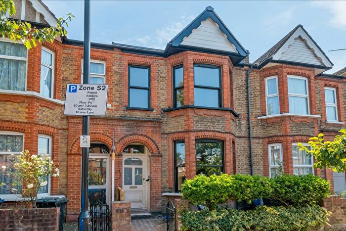 4 Bedroom Terraced House To Rent In Durham Road, London, W5
