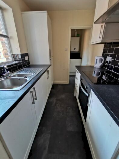 3 Bedroom Flat To Rent In George Scott Street, South Shields, NE33