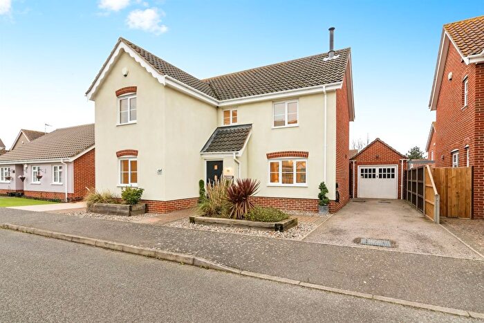 4 Bedroom Detached House For Sale In Heritage Green, Kessingland, Lowestoft, NR33