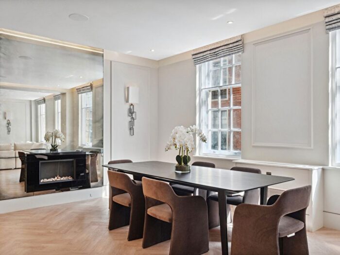 4 Bedroom Flat To Rent In North Audley Street, London, W1K