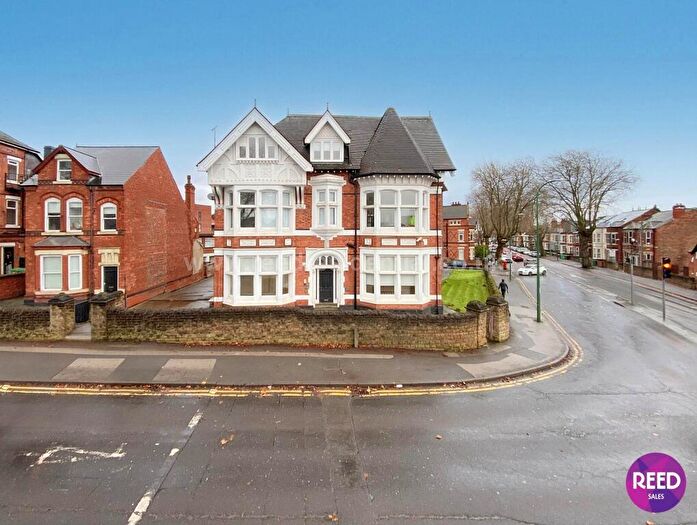 5 Bedroom Flat To Rent In Derby Road, Lenton, Nottingham, NG7