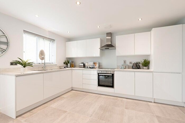 4 Bedroom Detached House For Sale In Mill Road, Chopwell, Newcastle Upon Tyne, NE17