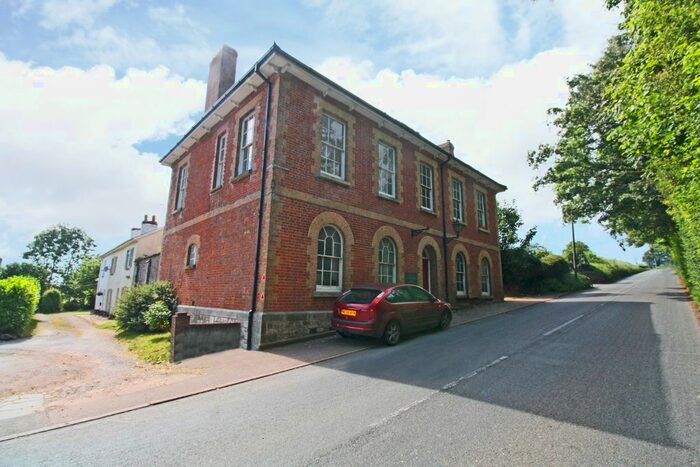 2 Bedroom Flat To Rent In Globe Hill, Woodbury, Exeter, EX5