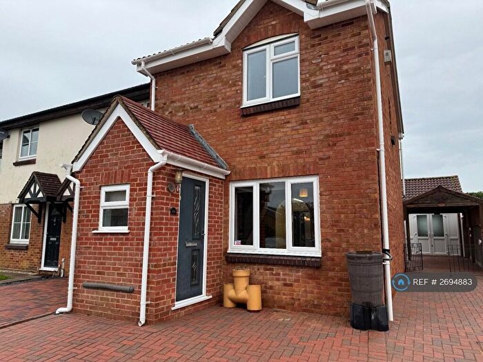 3 Bedroom Semi Detached House To Rent In Christopher Drive, Chippenham, SN15