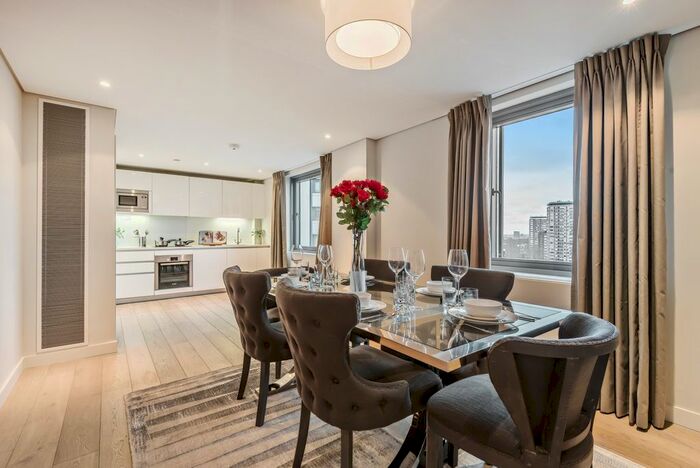 3 Bedroom Flat To Rent In Merchant Square East, London, W2