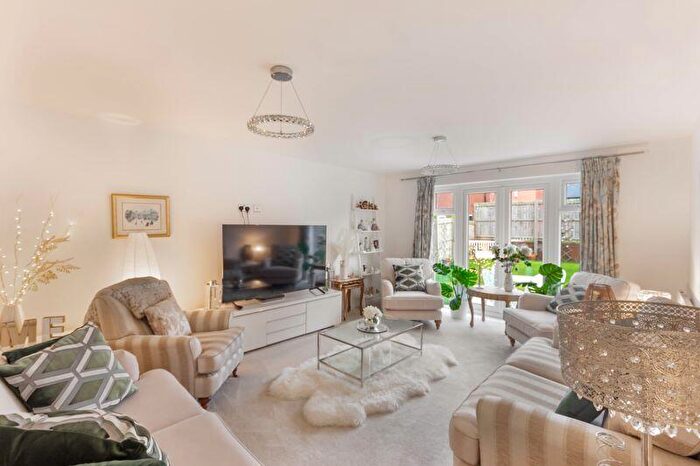 5 Bedroom Detached House For Sale In Broadfield Meadows, Kenton Bank Foot, Newcastle Upon Tyne, NE13