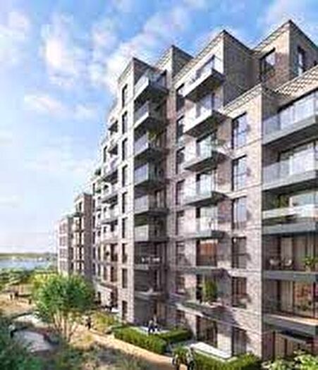 2 Bedroom Flat To Rent In Coster Ave, Woodberry Down, London, N4