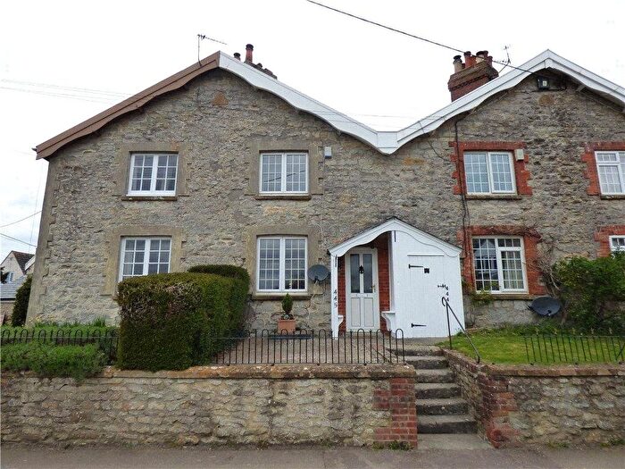 2 Bedroom Terraced House To Rent In Longford Road, Thornford, DT9