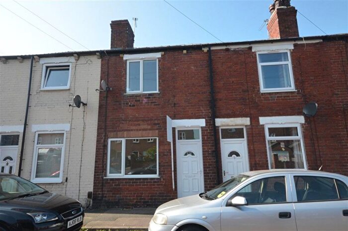 2 Bedroom Terraced House To Rent In School Street, Castleford, WF10