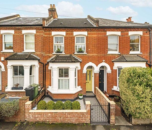 4 Bedroom Terraced House For Sale In Wellfield Road, Streatham, SW16
