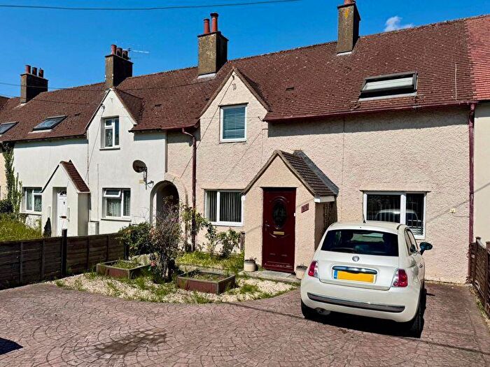 3 Bedroom Semi-Detached House To Rent In Banbury Road, Kidlington, OX5