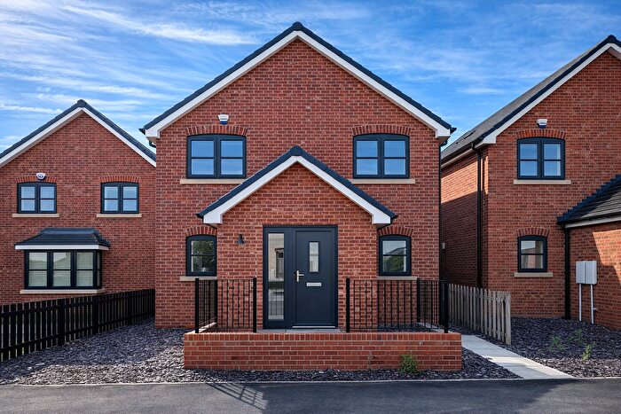 4 Bedroom Property To Rent In Station Road, Ilkeston, DE7