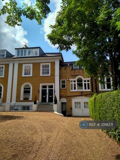 1 Bedroom Flat To Rent In Barnes, London, SW13