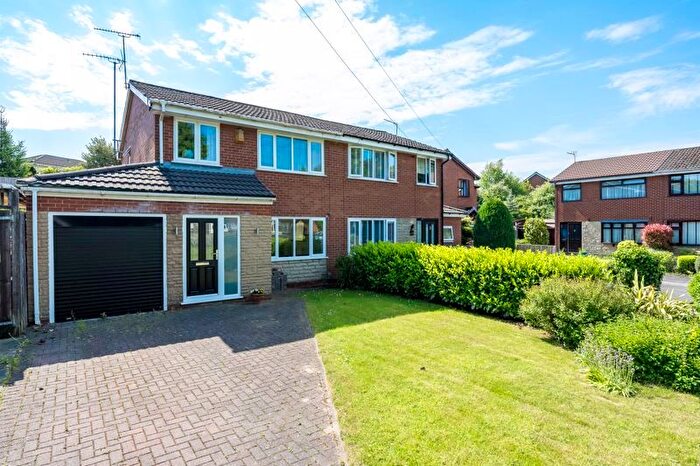 3 Bedroom Semi-Detached House For Sale In Millbank, Appley Bridge, Wigan, WN6