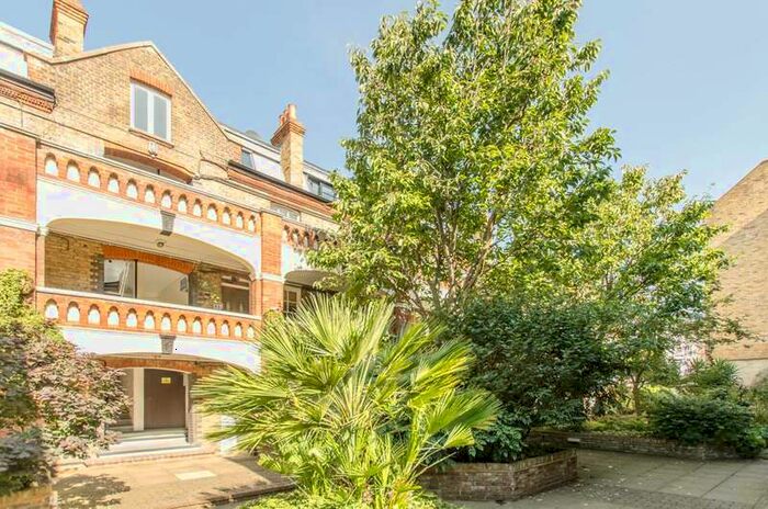 Flat To Rent In Allitsen Road, St John's Wood, NW8