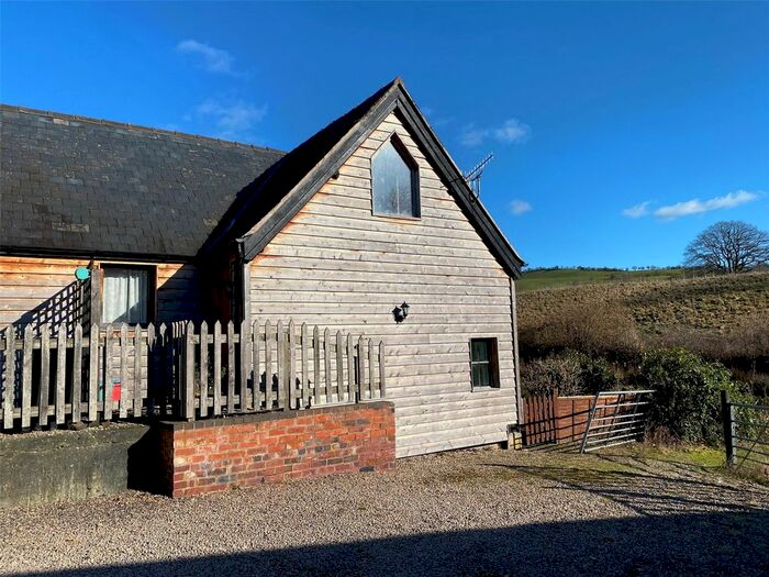 2 Bedroom End Of Terrace House To Rent In Llwyncoch Barns, Bettws Cedewain, Newtown, Powys, SY16