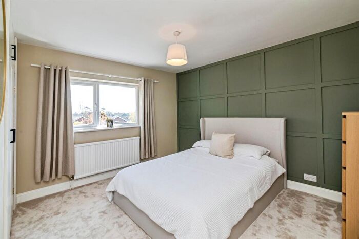 4 Bedroom Detached House For Sale In Gunton St. Peters Avenue, Lowestoft, NR32