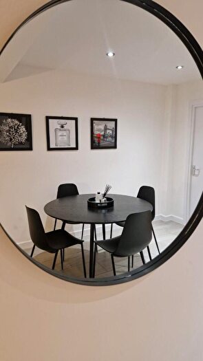 House Of Multiple Occupation To Rent In Carlton Drive, Benfleet, Essex, SS7