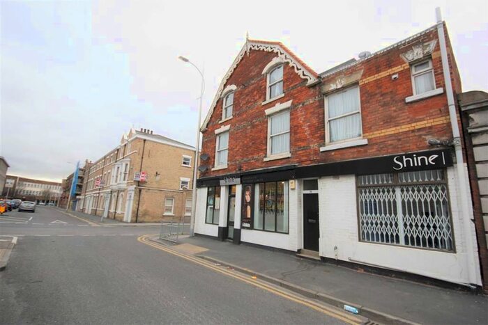 2 Bedroom Flat To Rent In Baker Street, Hull, HU2