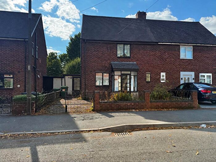 2 Bedroom Semi-Detached House For Sale In Wolseley Road, West Bromwich, West Midlands, B70