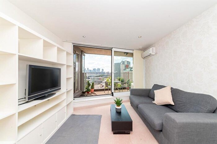 2 Bedroom Apartment For Sale In Balearic Apartments, Royal Victoria Dock, E16