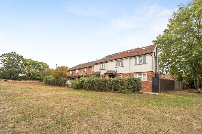 3 Bedroom Terraced House For Sale In Peal Gardens, Ealing, W13