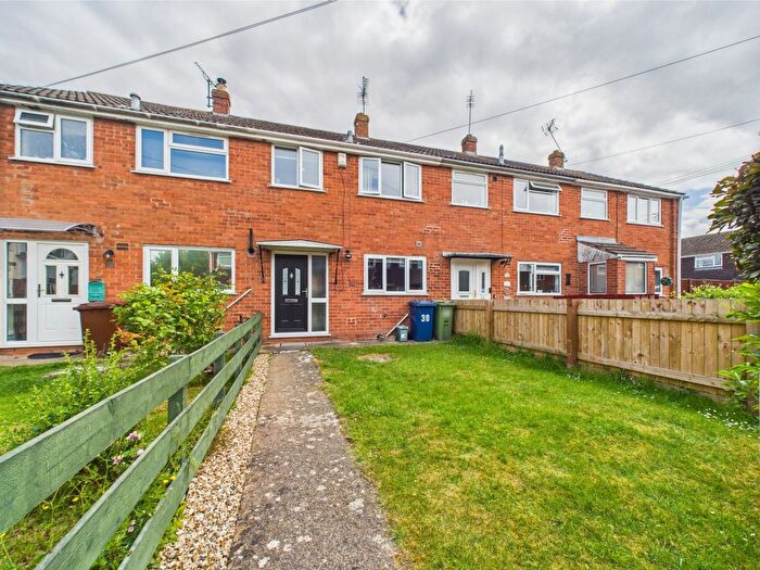 3 Bedroom Terraced House To Rent In Oak Drive, Tewkesbury, Gloucestershire, GL20