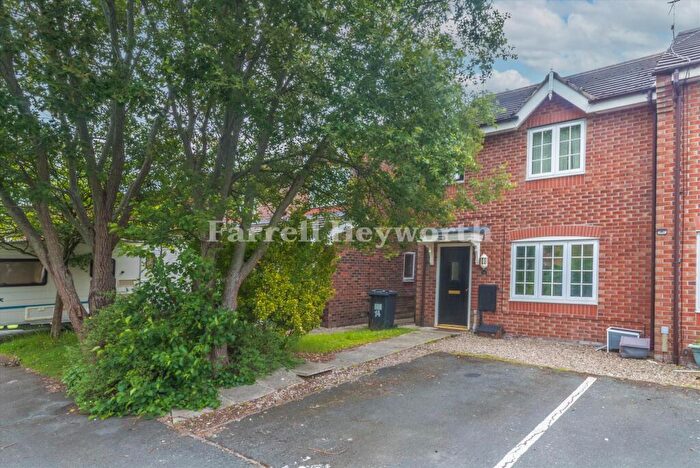 3 Bedroom Semi-Detached House For Sale In Royal Drive, Fulwood, Preston, PR2