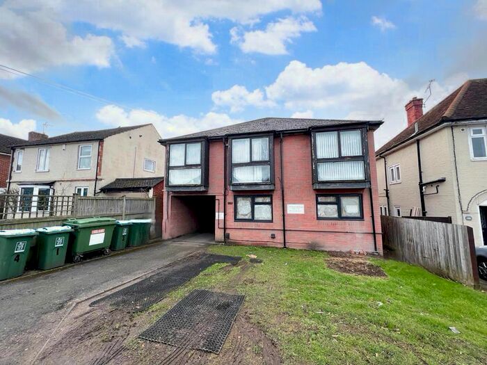 2 Bedroom Flat To Rent In Mandeville Road, Aylesbury, HP21