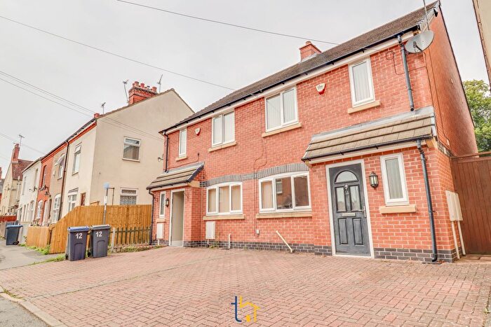 2 Bedroom Semi-Detached House To Rent In Clarence Road, Hinckley, LE10