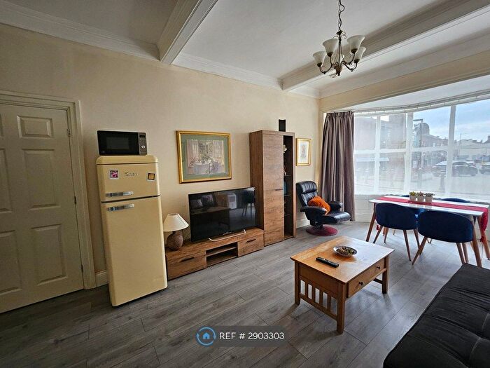 1 Bedroom Flat To Rent In Atherton, Manchester, M46