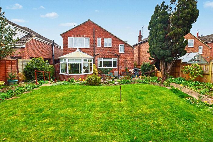 4 Bedroom Detached House For Sale In Hall Orchards Avenue, Wetherby, West Yorkshire, LS22