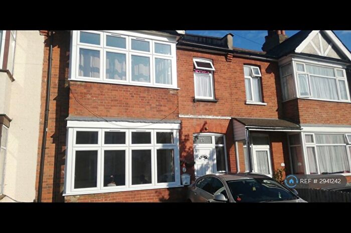 3 Bedroom Terraced House To Rent In Mafeking Avenue, Ilford, IG2