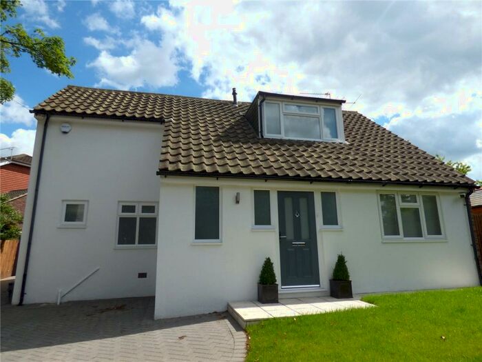 3 Bedroom Detached House To Rent In Portmore Park Road, Weybridge, Surrey, KT13