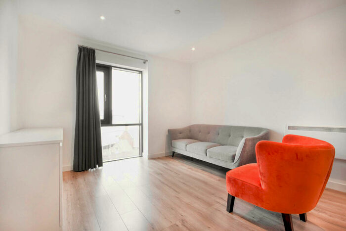1 Bedroom Apartment To Rent In The Lansdowne, Hagley Road, Birmingham, B16