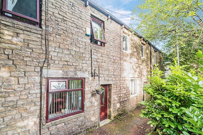 2 Bedroom Cottage To Rent In Jib Hill Cottages, Burnley, BB10