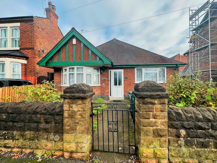 2 Bedroom Bungalow To Rent In Porchester Road, Mapperley, NG3