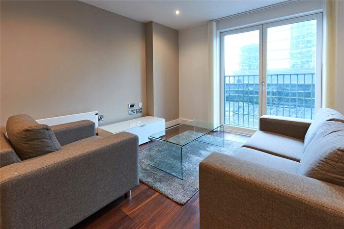 1 Bedroom Apartment To Rent In Greengate Salford, M3