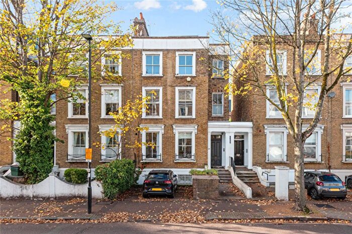 2 Bedroom Flat For Sale In Mildmay Park, Islington, London, N1
