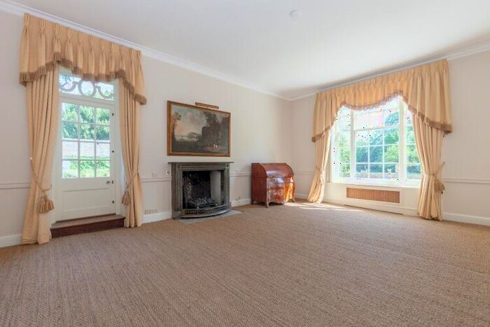 7 Bedroom Detached House To Rent In Stonesfield, OX29