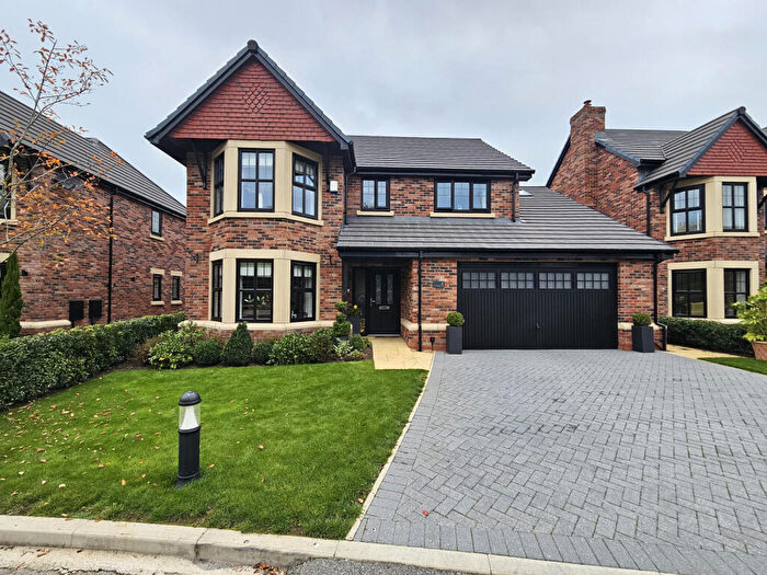 4 Bedroom Detached House For Sale In Spout Lane, Longridge, PR3