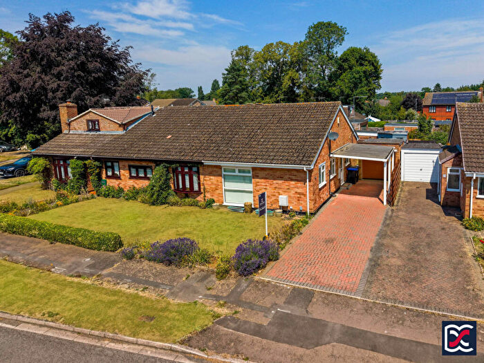 3 Bedroom Semi-Detached Bungalow For Sale In Larch Lane, Northampton, West Northamptonshire, NN5