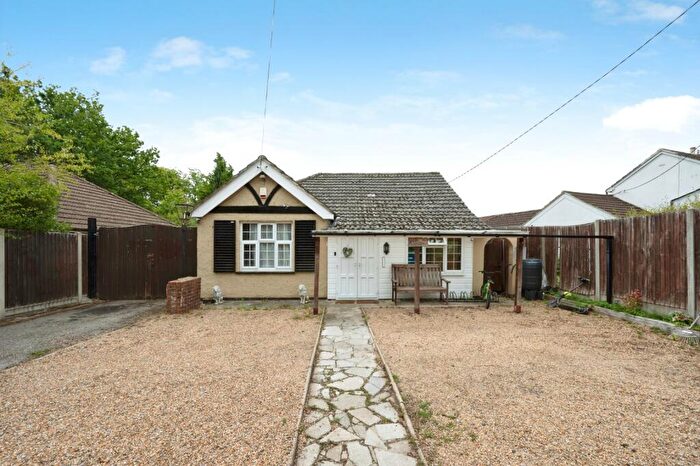 3 Bedroom Bungalow For Sale In Chalet Hill, Bordon, Hampshire, GU35