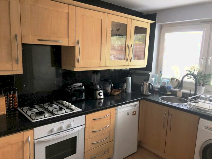 1 Bedroom Flat To Rent In Redo House, Dore Road, Manor Park, E12