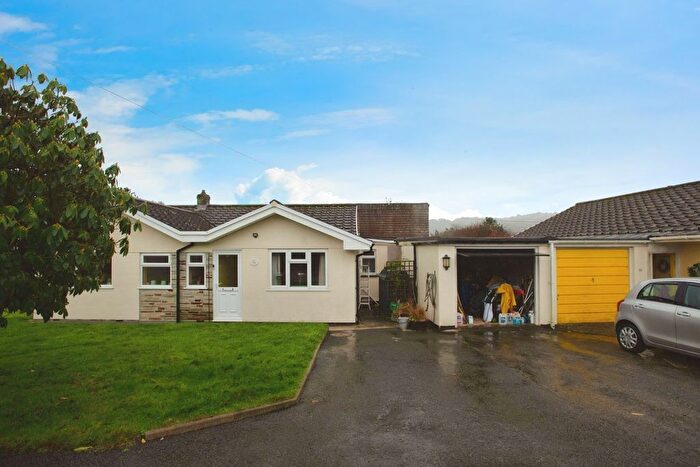 4 Bedroom Detached Bungalow For Sale In Lynher Way, North Hill, Launceston, PL15