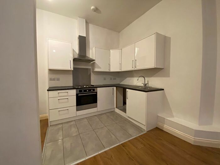 Studio To Rent In Princess Road West, Leicester, LE1