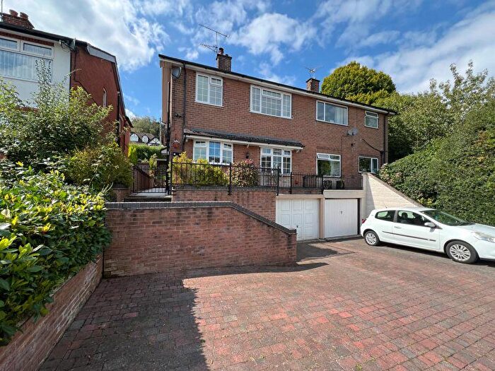 3 Bedroom Semi-Detached House For Sale In Mollatts Close, Leek, Staffordshire, ST13