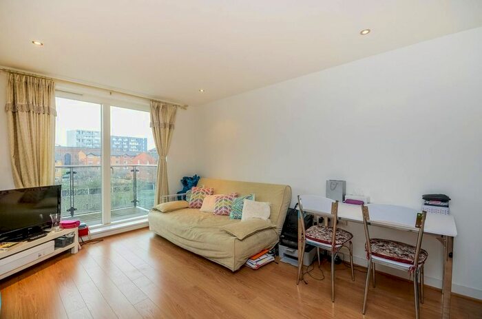 1 Bedroom Flat To Rent In Conington Road, Lewisham, London, SE13