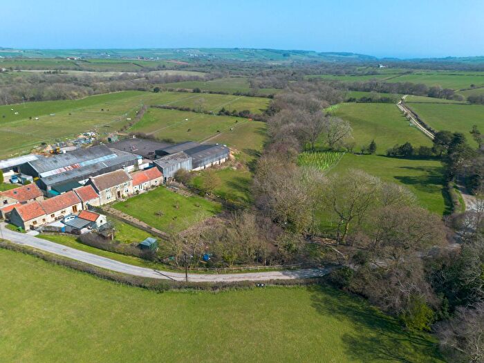 4 Bedroom Link Detached House For Sale In Guisborough Road, Ugthorpe, Whitby, YO21