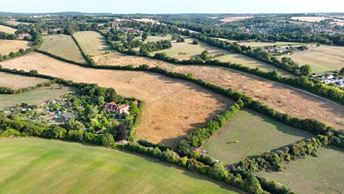 Land For Sale In Mundaydean Lane, Marlow, SL7